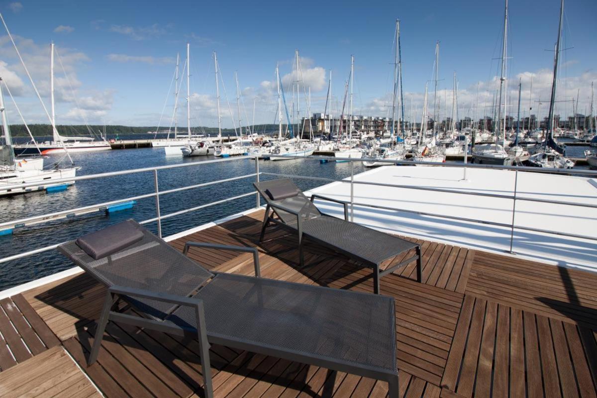 Fewo1846 - Floatinghouse - Hausboot Mit 2 Schlafzimmern In Der Marina Sonwik Flensburg Exterior foto